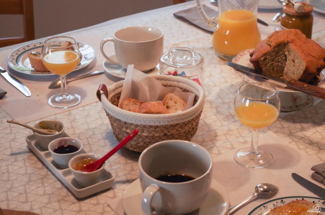 Plouvorn Le Tregonnec, Pres De Morlaix, Roscoff B&B 외부 사진